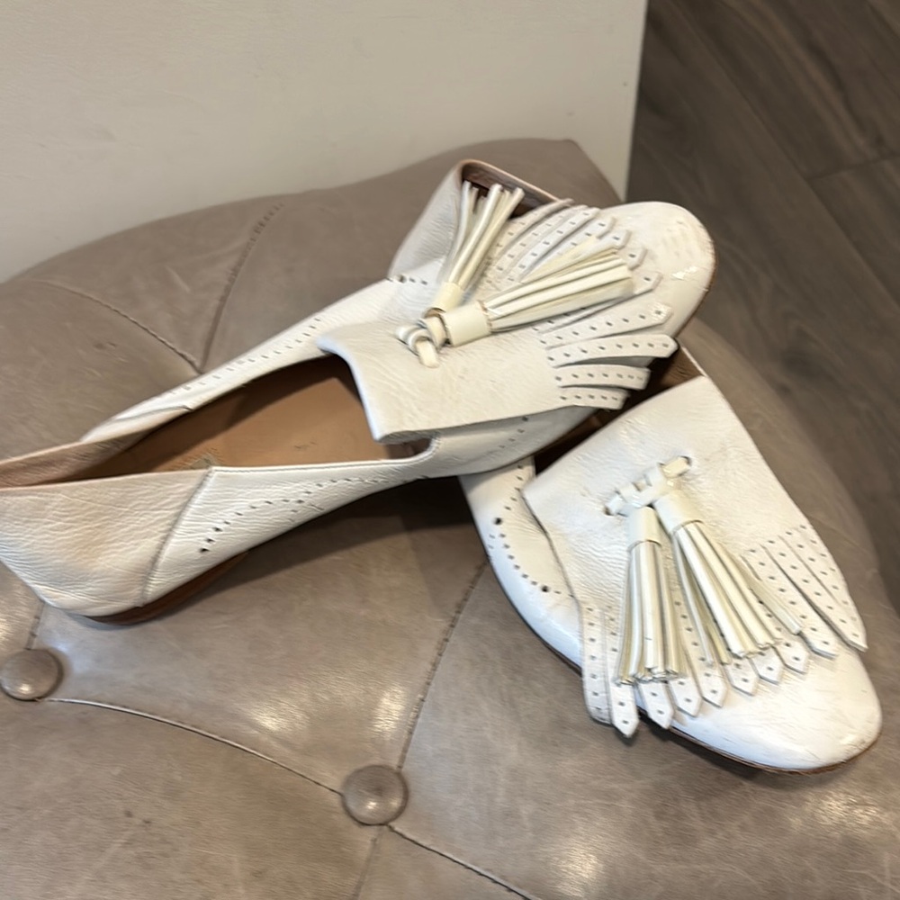 Fratelli Rossetti Elegant White Tassel Loafers, buttery leather, Sz7.5